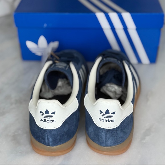 Adidas Gazelle Indoor Night Indigo Off White Gold Gum Sole Women’s 6.5 NWT - Picture 5 of 12